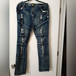 Dark blue ripped Jeans